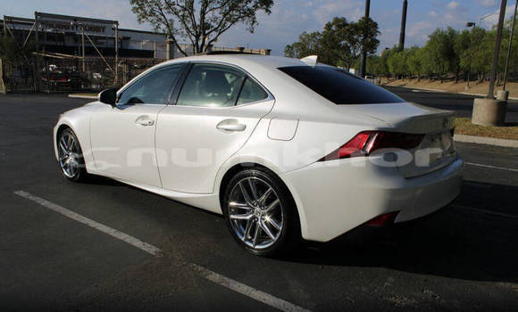 Buy Used Lexus IS White Car in Thimphu in Timphu Buy Used Lexus IS White Car in Thimphu in Timphu