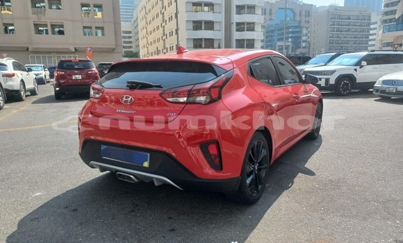Buy Used Hyundai Veloster Red Car in Damphu in Chirang Buy Used Hyundai Veloster Red Car in Damphu in Chirang