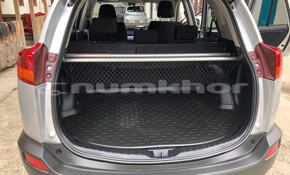 Buy Used Toyota RAV4 Silver Car in Thimphu in Timphu Buy Used Toyota RAV4 Silver Car in Thimphu in Timphu