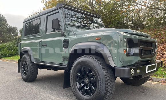 Buy Used Land Rover Defender Green Car in Thimphu in Timphu Buy Used Land Rover Defender Green Car in Thimphu in Timphu