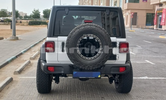 Buy Used Jeep Wrangler White Car in Timphu in Timphu Buy Used Jeep Wrangler White Car in Timphu in Timphu