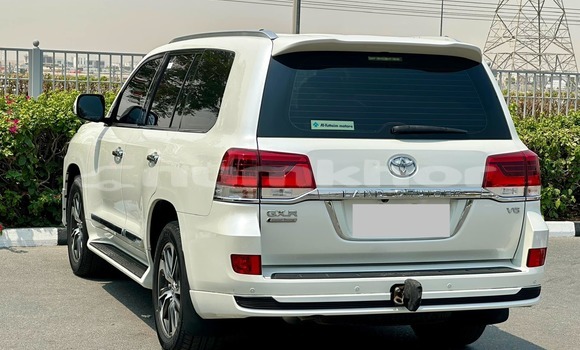 Buy Used Toyota Land Cruiser White Car in Ha in Ha Buy Used Toyota Land Cruiser White Car in Ha in Ha