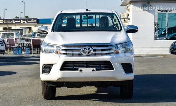 Buy Import Toyota Hilux White Car in Import - Dubai in Bumthang Buy Import Toyota Hilux White Car in Import - Dubai in Bumthang