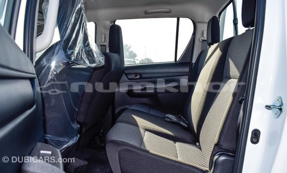 Buy Import Toyota Hilux White Car in Import - Dubai in Bumthang Buy Import Toyota Hilux White Car in Import - Dubai in Bumthang