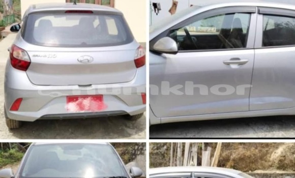 Buy Used Hyundai i10 Silver Car in Chhukha in Chhukha