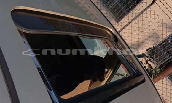 Buy Used Hyundai Accent Beige Car in Thimphu in Timphu Buy Used Hyundai Accent Beige Car in Thimphu in Timphu