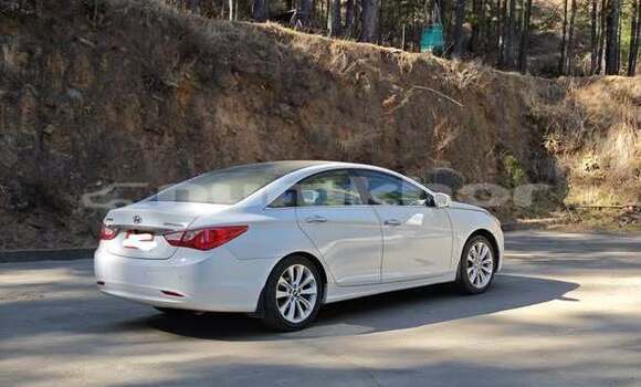 Buy Used Hyundai Sonata Other Car in Geylegphug in Geylegphug Buy Used Hyundai Sonata Other Car in Geylegphug in Geylegphug