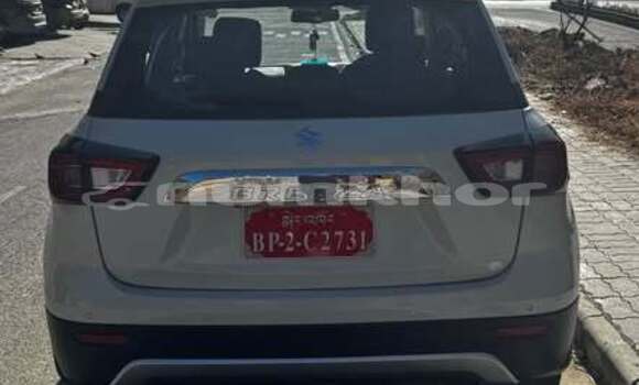 Buy Used Hyundai Accent White Car in Thimphu in Timphu