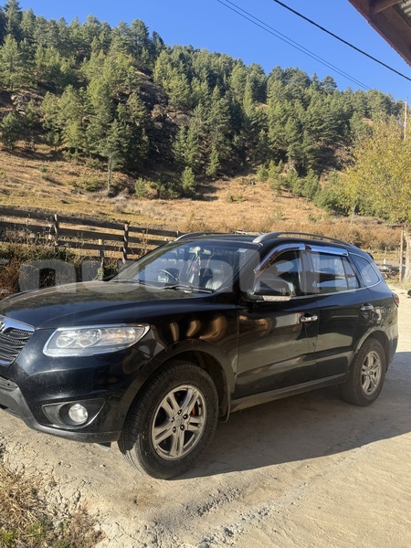 Big with watermark hyundai santa fe timphu thimphu 4844