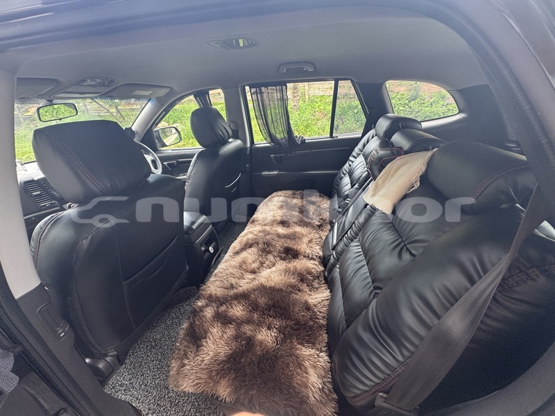 Big with watermark hyundai santa fe timphu thimphu 4844