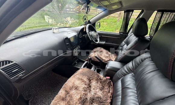 Buy Used Hyundai Santa Fe Black Car in Thimphu in Timphu Buy Used Hyundai Santa Fe Black Car in Thimphu in Timphu