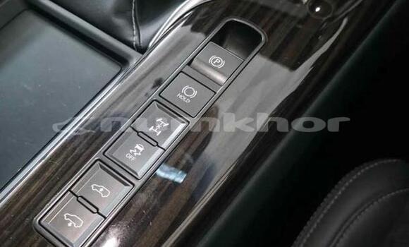 Buy Used Lexus LX White Car in Thimphu in Timphu Buy Used Lexus LX White Car in Thimphu in Timphu