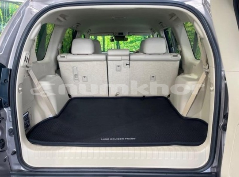 Big with watermark toyota land cruiser prado timphu thimphu 4866