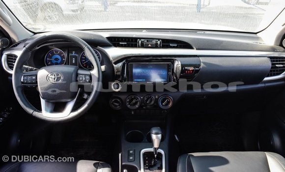 Buy Import Toyota Hilux Other Car in Import - Dubai in Bumthang Buy Import Toyota Hilux Other Car in Import - Dubai in Bumthang