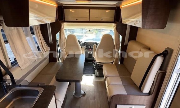 Buy Used Fiat Ulysse White Car in Thimphu in Timphu Buy Used Fiat Ulysse White Car in Thimphu in Timphu