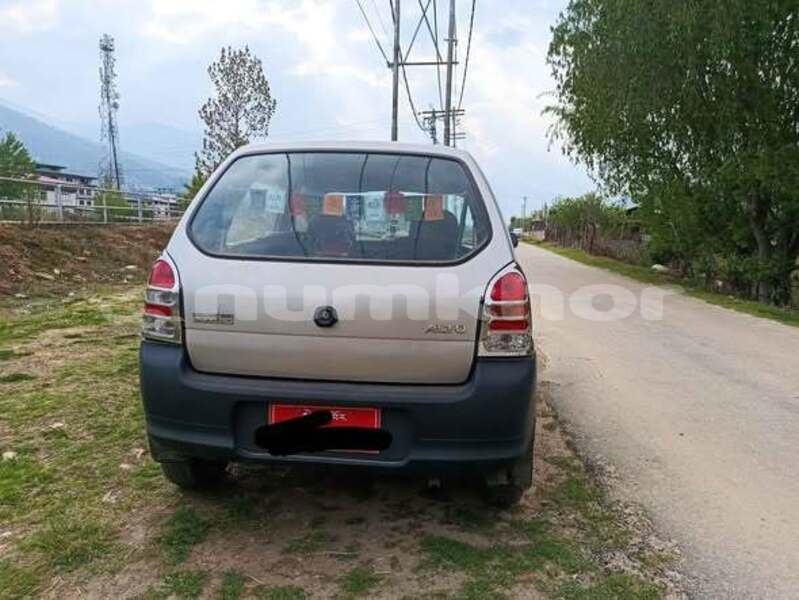 Big with watermark toyota altis chirang damphu 4909