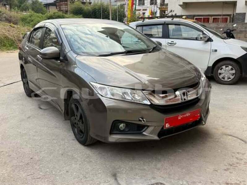 Big with watermark honda city punakha gasa 4910