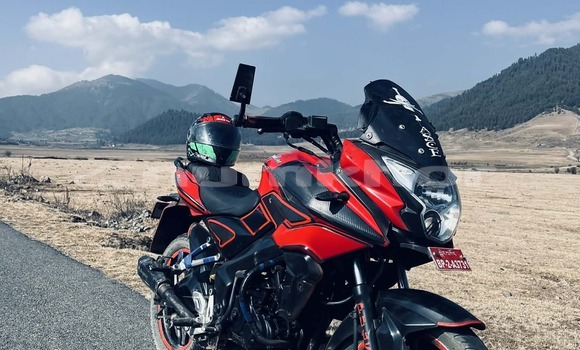 Buy Used Bajbaj Pulsar Red Bike in Wangdiphodrang in Wangdiphodrang Buy Used Bajbaj Pulsar Red Bike in Wangdiphodrang in Wangdiphodrang