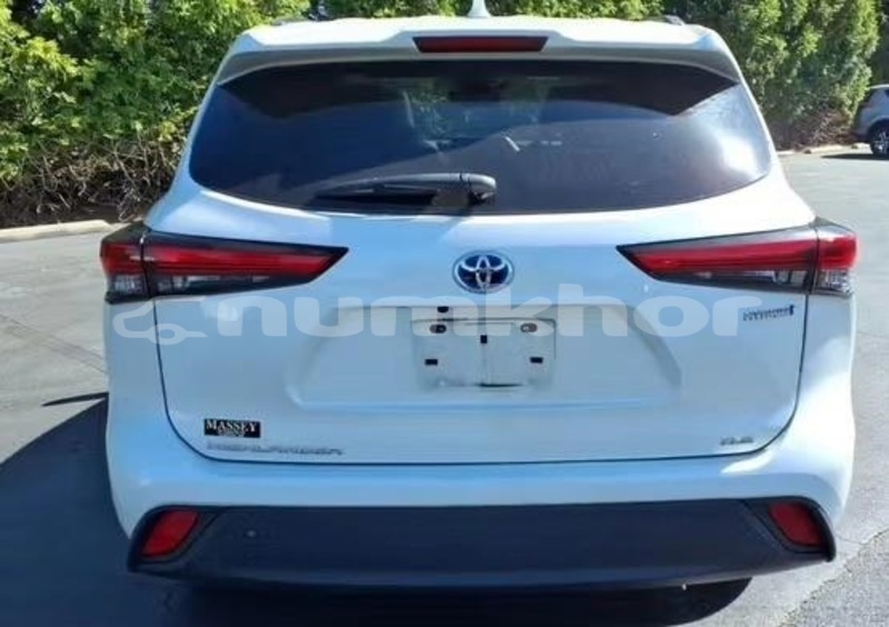 Big with watermark toyota highlander timphu thimphu 4919