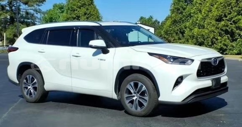 Big with watermark toyota highlander timphu thimphu 4919