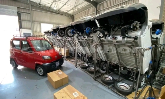 Buy New Bajaj Qute White Car in Import - Dubai in Bumthang Buy New Bajaj Qute White Car in Import - Dubai in Bumthang