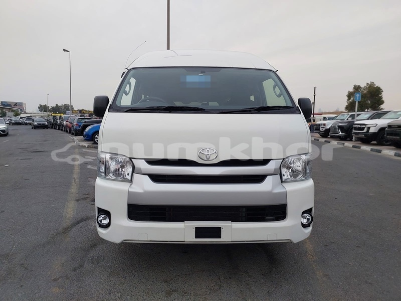 Big with watermark toyota hiace chhukha chhukha 4960