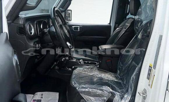 Buy Used Jeep Wrangler White Car in Thimphu in Timphu Buy Used Jeep Wrangler White Car in Thimphu in Timphu