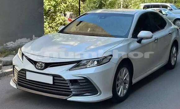 Buy Used Toyota Camry White Car in Thimphu in Timphu Buy Used Toyota Camry White Car in Thimphu in Timphu