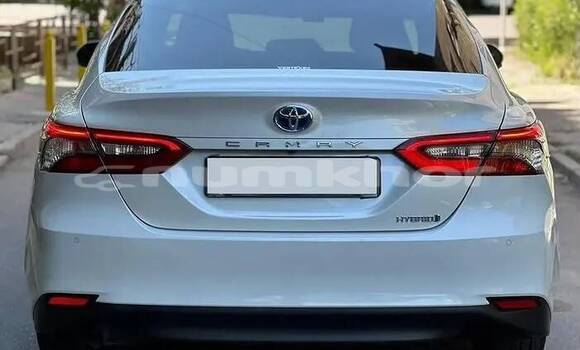 Buy Used Toyota Camry White Car in Thimphu in Timphu Buy Used Toyota Camry White Car in Thimphu in Timphu