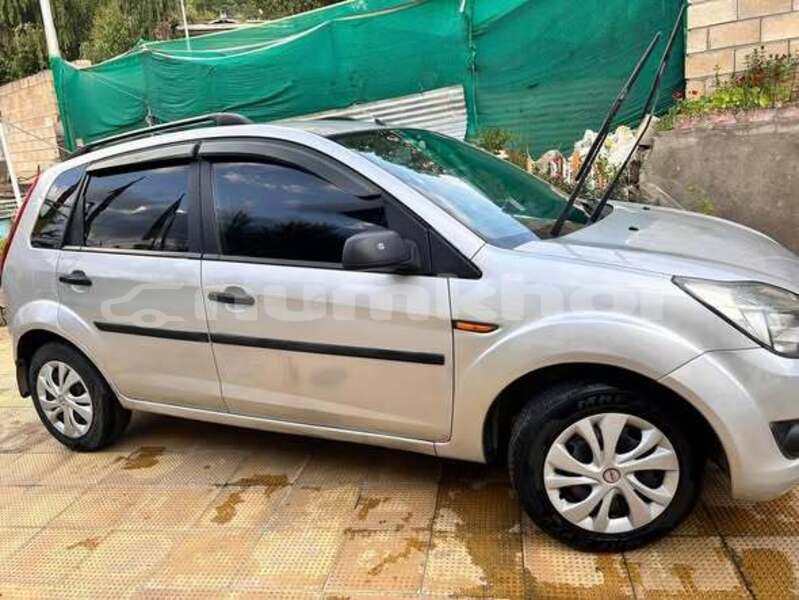 Big with watermark toyota allion punakha gasa 4982