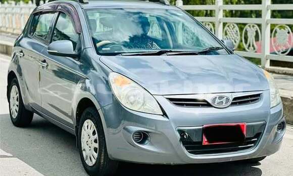 Buy Used Hyundai Accent Other Car in Gasa in Punakha Buy Used Hyundai Accent Other Car in Gasa in Punakha
