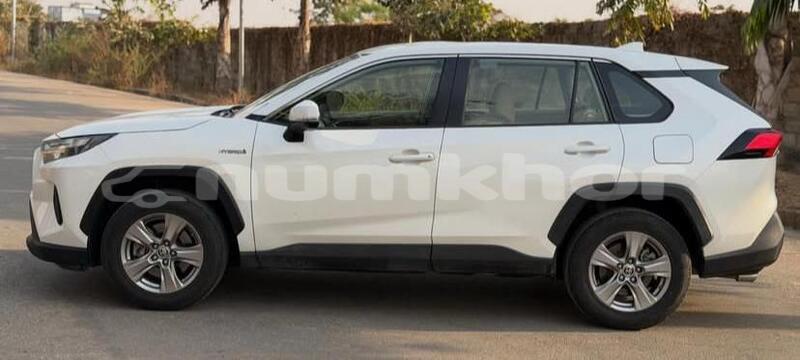 Big with watermark toyota rav4 timphu thimphu 4998