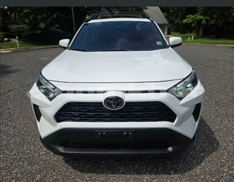 Big with watermark toyota rav4 bumthang jakar 5012