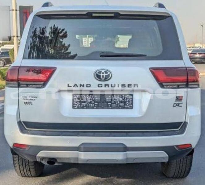 Big with watermark toyota land cruiser timphu thimphu 5033