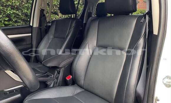 Buy Used Toyota Hilux White Car in Thimphu in Timphu Buy Used Toyota Hilux White Car in Thimphu in Timphu