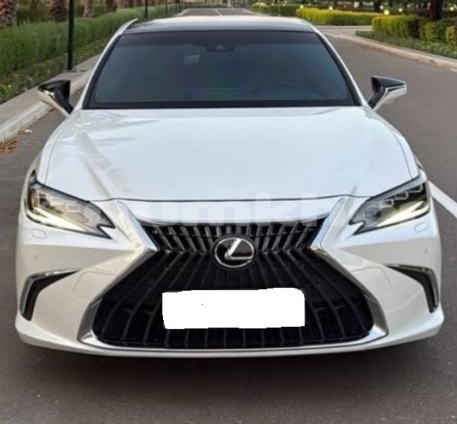 Big with watermark lexus es timphu thimphu 5046