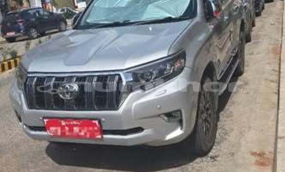 Buy Used Toyota Prado Other Car in Thimphu in Timphu Buy Used Toyota Prado Other Car in Thimphu in Timphu