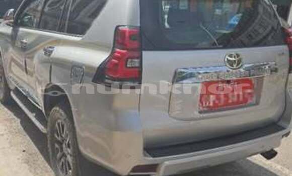 Buy Used Toyota Prado Other Car in Thimphu in Timphu Buy Used Toyota Prado Other Car in Thimphu in Timphu