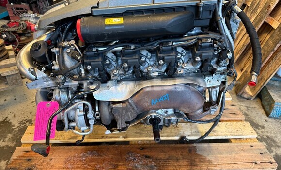 Buy MERCEDES BENZ E63 ENGINE in Thimphu in Timphu Buy MERCEDES BENZ E63 ENGINE in Thimphu in Timphu