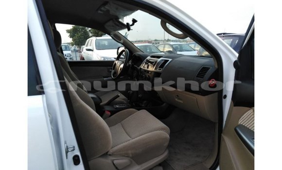 Buy Import Toyota Fortuner White Car in Import - Dubai in Bumthang Buy Import Toyota Fortuner White Car in Import - Dubai in Bumthang