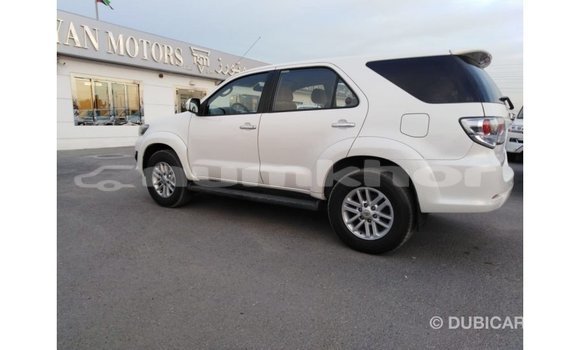 Buy Import Toyota Fortuner White Car in Import - Dubai in Bumthang Buy Import Toyota Fortuner White Car in Import - Dubai in Bumthang