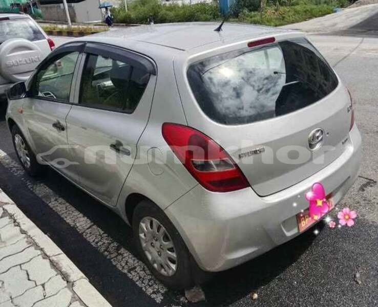Big with watermark kia forte punakha gasa 5121