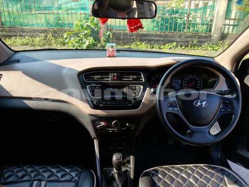 Big with watermark hyundai i20 geylegphug geylegphug 5140