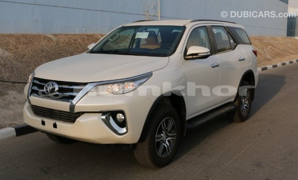 Buy Import Toyota Fortuner Black Car in Import - Dubai in Bumthang Buy Import Toyota Fortuner Black Car in Import - Dubai in Bumthang