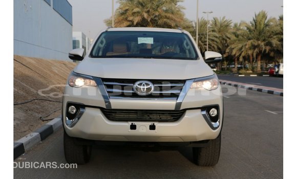 Buy Import Toyota Fortuner Black Car in Import - Dubai in Bumthang Buy Import Toyota Fortuner Black Car in Import - Dubai in Bumthang