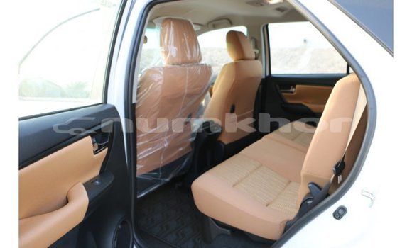 Buy Import Toyota Fortuner Black Car in Import - Dubai in Bumthang Buy Import Toyota Fortuner Black Car in Import - Dubai in Bumthang