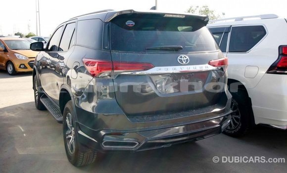 Buy Import Toyota Fortuner Other Car in Import - Dubai in Bumthang Buy Import Toyota Fortuner Other Car in Import - Dubai in Bumthang