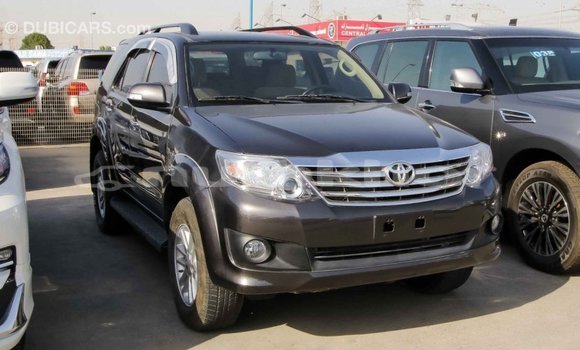 Buy Import Toyota Fortuner Other Car in Import - Dubai in Bumthang Buy Import Toyota Fortuner Other Car in Import - Dubai in Bumthang