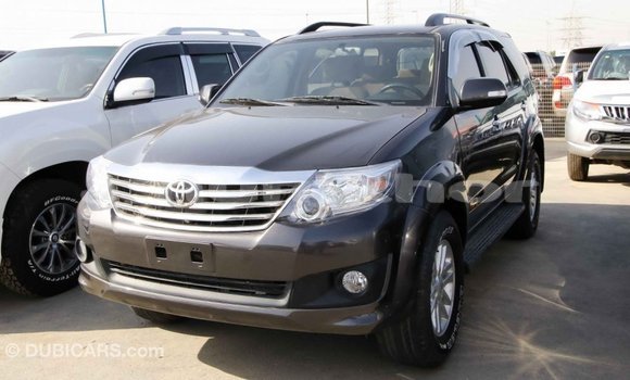 Buy Import Toyota Fortuner Other Car in Import - Dubai in Bumthang Buy Import Toyota Fortuner Other Car in Import - Dubai in Bumthang