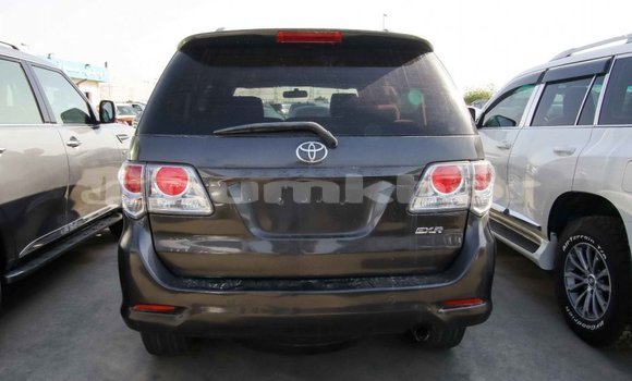 Buy Import Toyota Fortuner Other Car in Import - Dubai in Bumthang Buy Import Toyota Fortuner Other Car in Import - Dubai in Bumthang